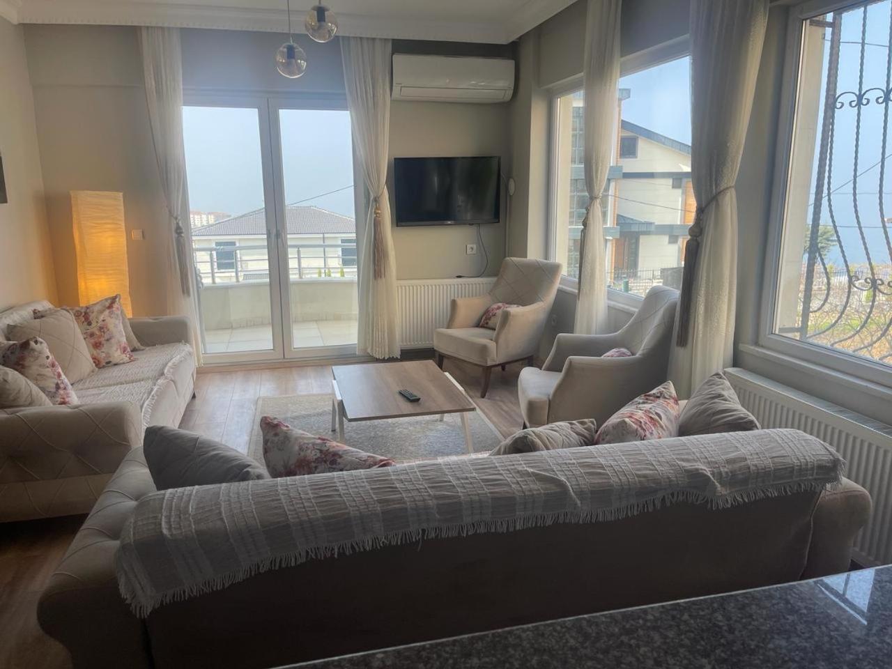 Yalova Apartments Extérieur photo